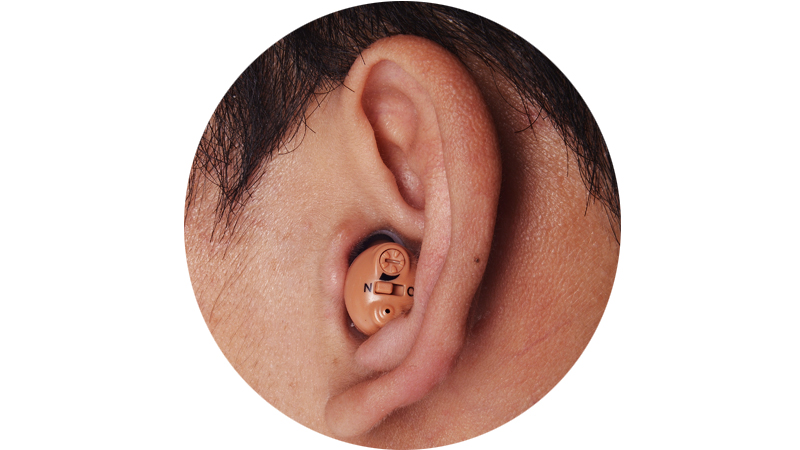 Novo amplificador auditivo digital recarregável para ouvido